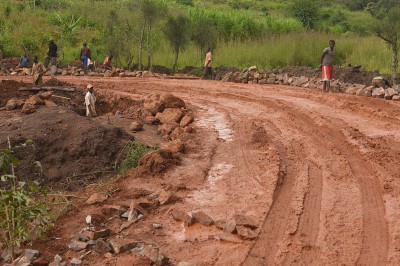 Vorzeitige Endstation auf dem Weg zu den Karera Wasserfällen